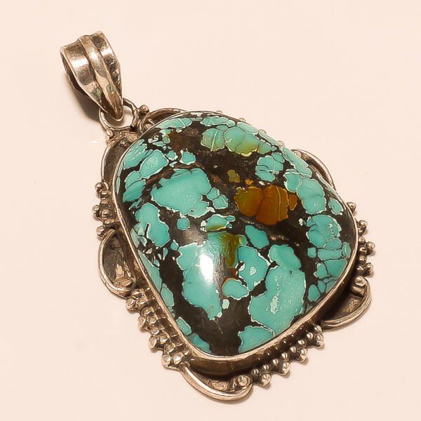 VINTAGE 92.5 STERLING SILVER CARVED BEAUTIFUL TURQUOISE PENDANT