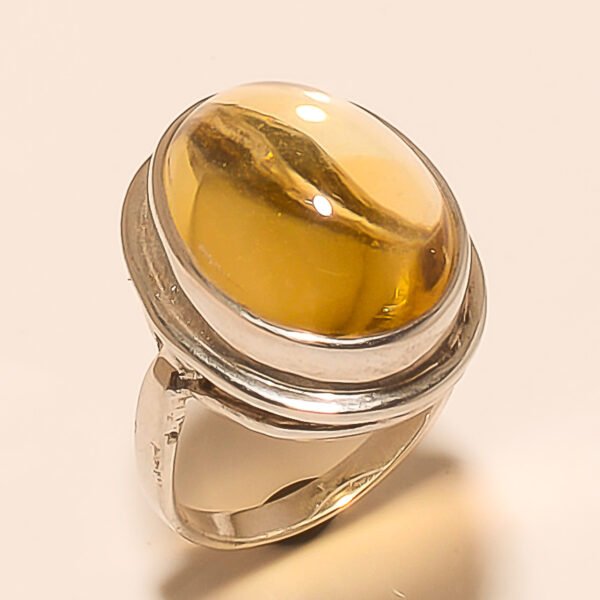 92.5 STERLING SILVER BEAUTIFUL CITRINE RING