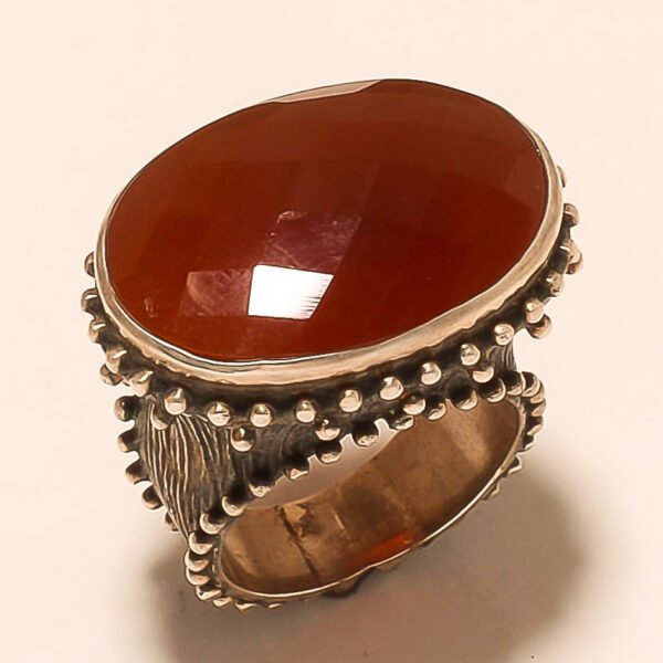 92.5 STERLING SILVER CARVED BEAUTIFUL ONYX RING