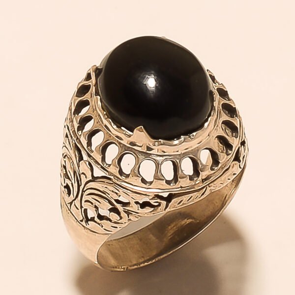 92.5 STERLING SILVER BEAUTIFUL ONYX RING