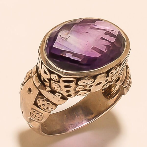 92.5 STERLING SILVER BEAUTIFUL AMETHYST RING