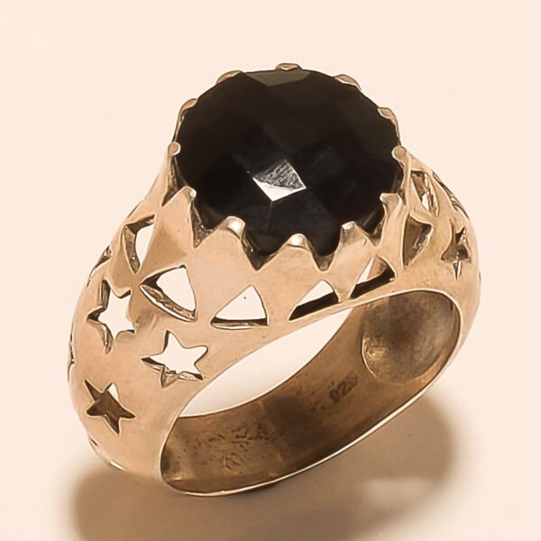 92.5 STERLING SILVER BEAUTIFUL ONYX RING