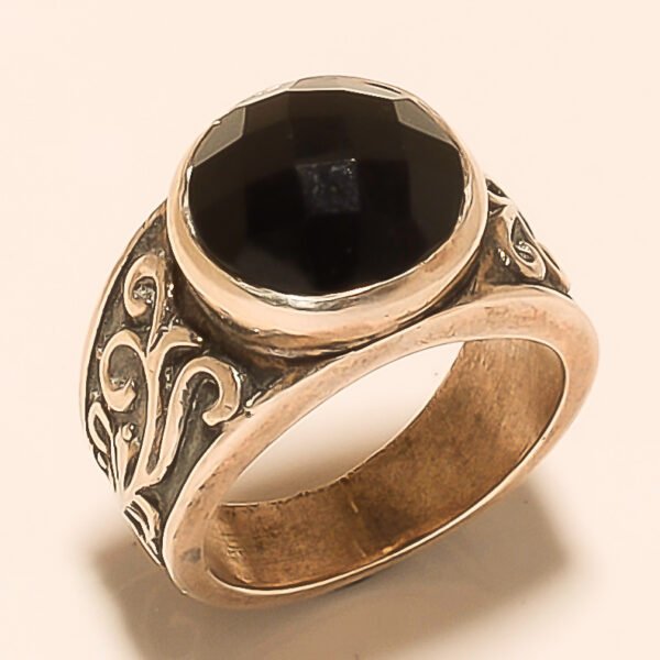 92.5 STERLING SILVER BEAUTIFUL ONYX RING