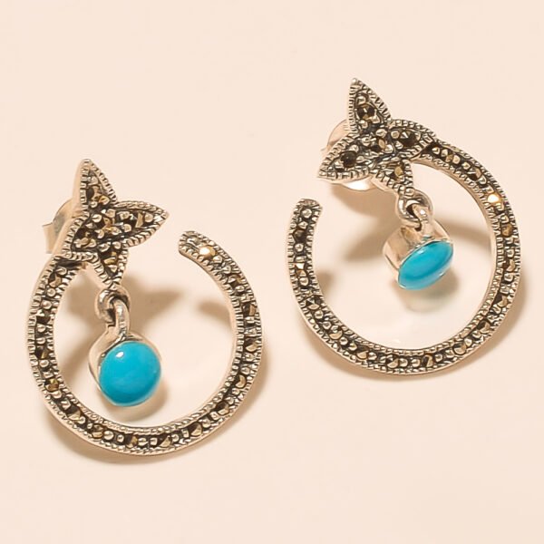 VINTAGE 92.5 STERLING SILVER CARVED BEAUTIFUL TURQUOISE DROP EARRING