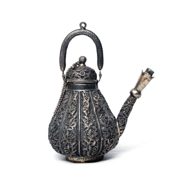 DECORATIVE BEAUTIFUL SILVER KETTLE