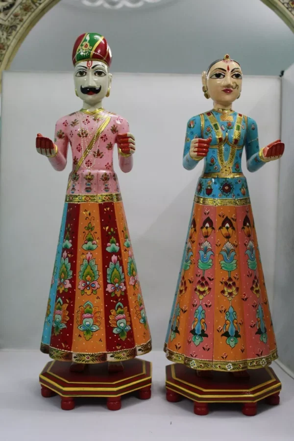 Customised Gangaur Dolls Wooden Made