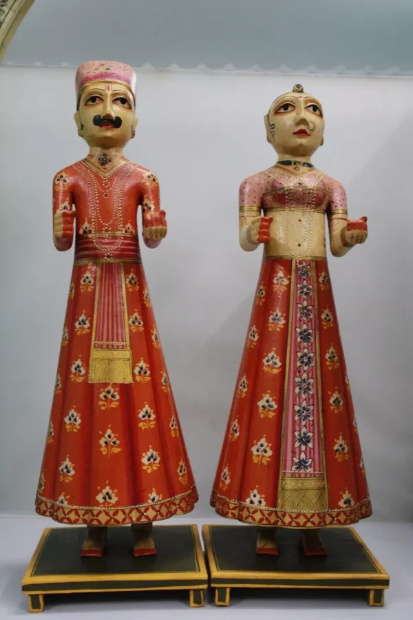 Customised Gangaur Dolls Wooden Made