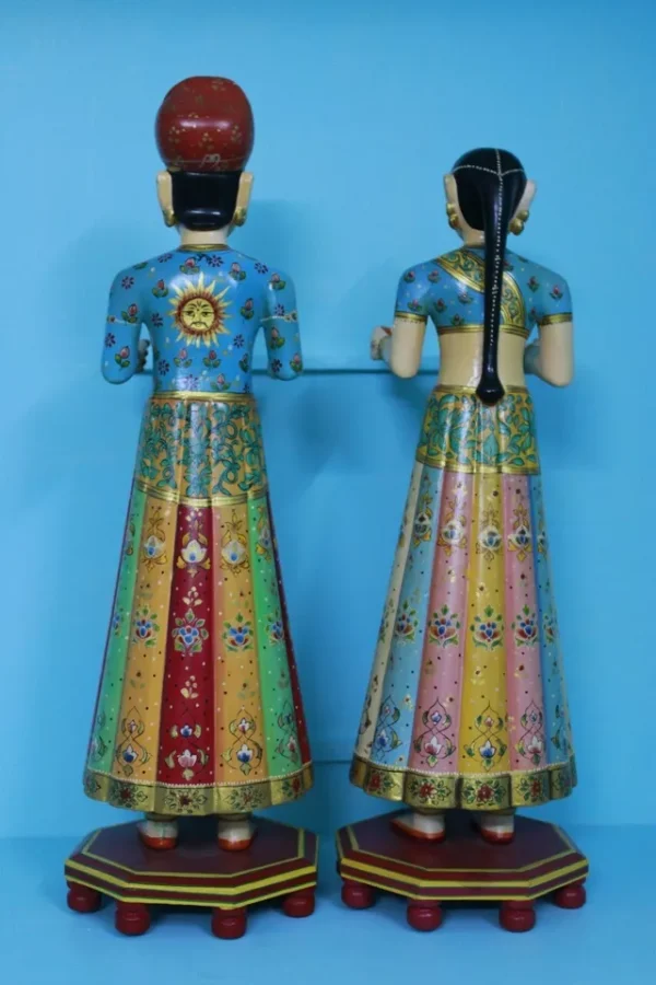 Beautifully carved painted couple of gangaur dolls made of wood, souvenir gift - Image 4