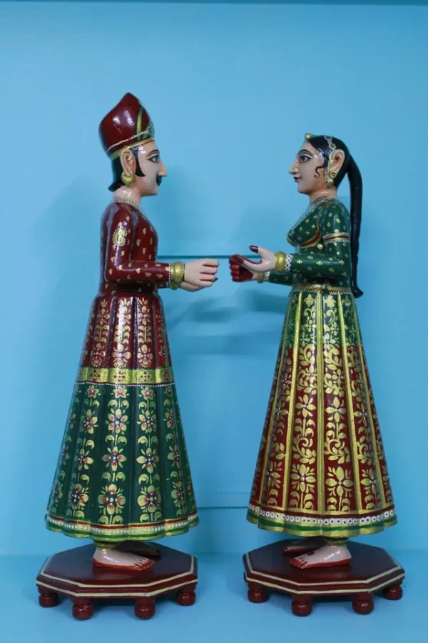 Beautifully carved painted couple of gangaur dolls made of wood, souvenir gift - Image 2