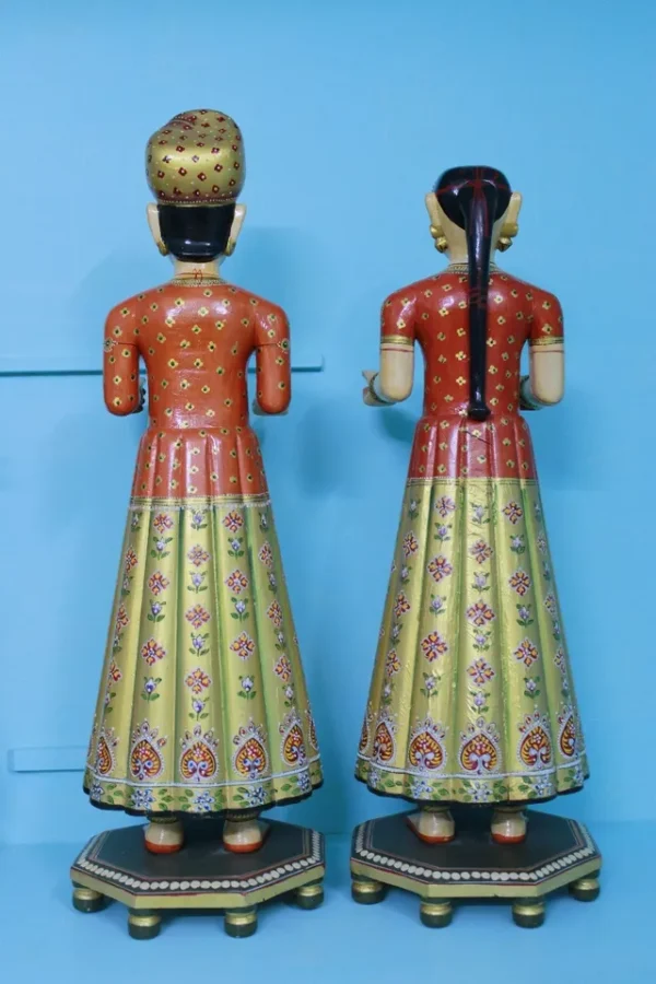 Beautifully carved painted couple of gangaur dolls made of wood, souvenir gift - Image 2