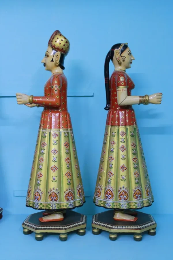 Beautifully carved painted couple of gangaur dolls made of wood, souvenir gift - Image 3