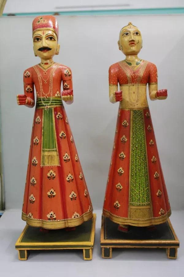 Customised Gangaur Dolls Wooden Made