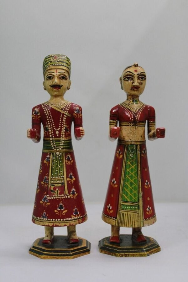 Customised Gangaur Dolls Wooden Made