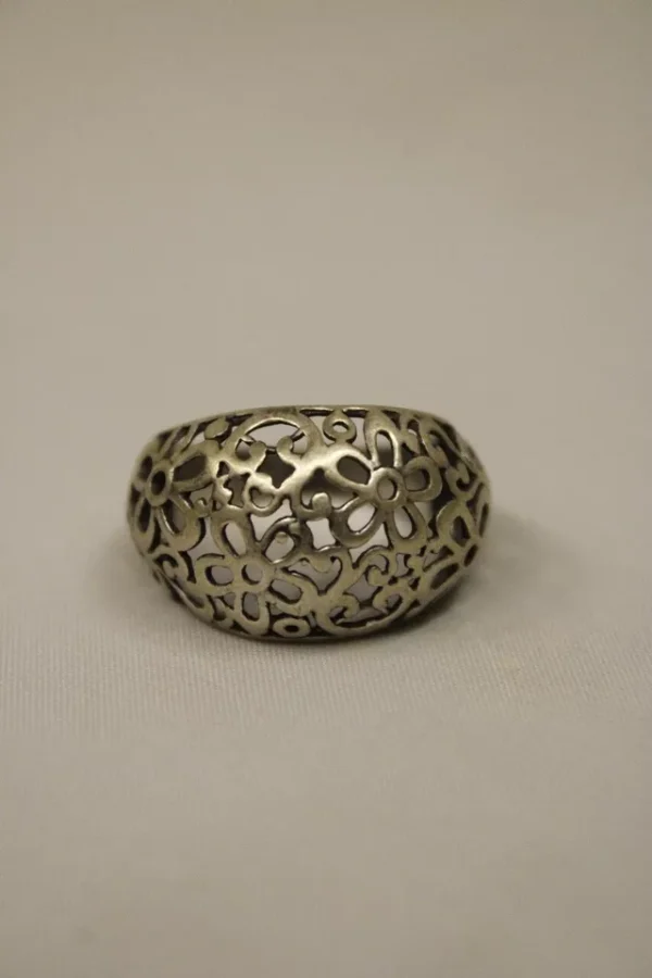 Sterling Silver Domed Cut Out Ring, Flower Design - Image 3